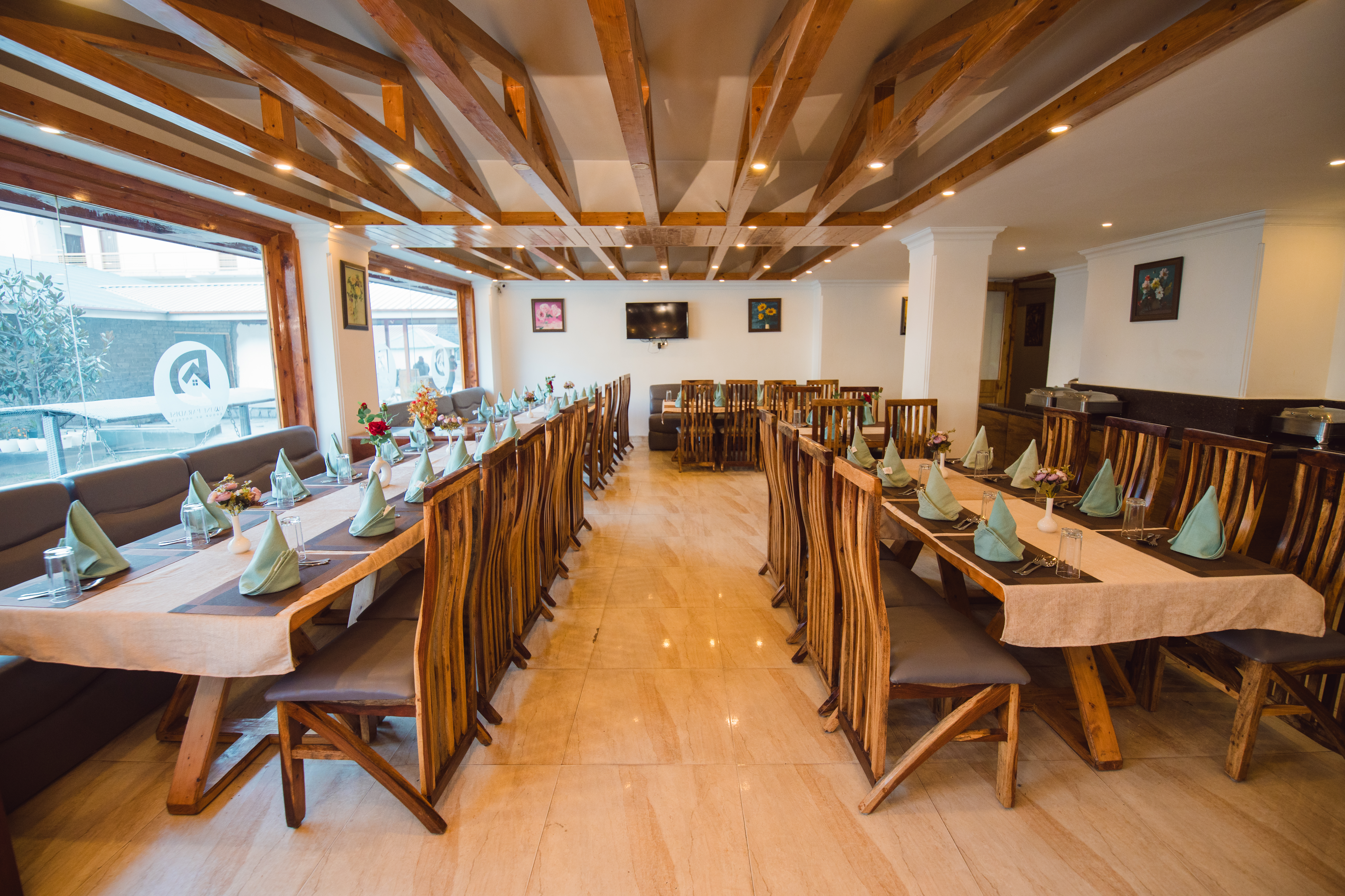 Grace Resort Dining 3